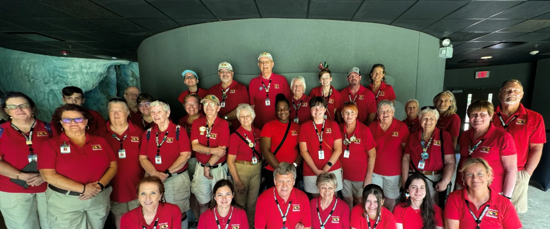 Large group of Zoo Volunteers