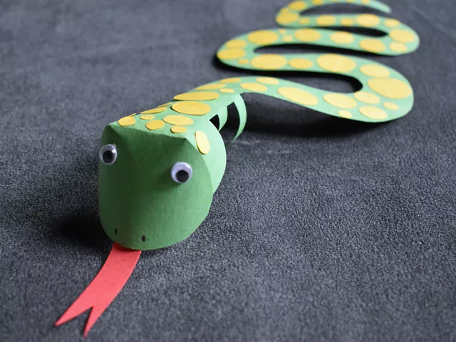 snake puppet