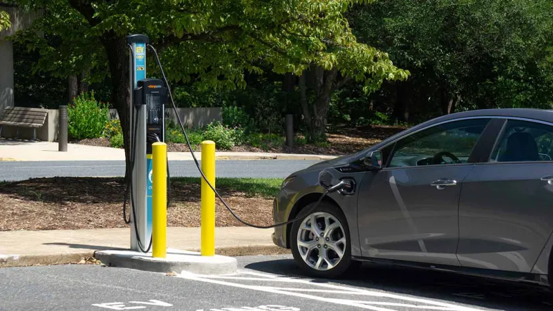 Electric Vechicle charging at the North Carolina Zoo, sustainability, environmentally friendly